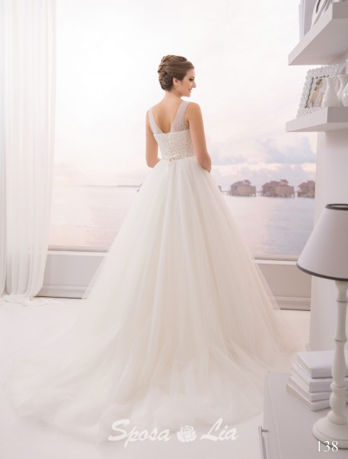 https://www.sposa-lia.com/images/stories/virtuemart/product/138 (3).jpg